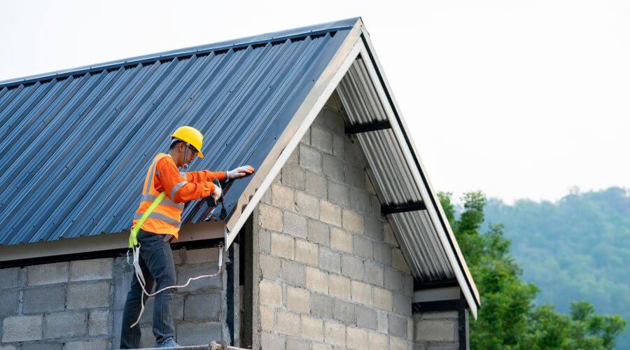 Professional Flat Roofing Installation in North Lawrence, OH